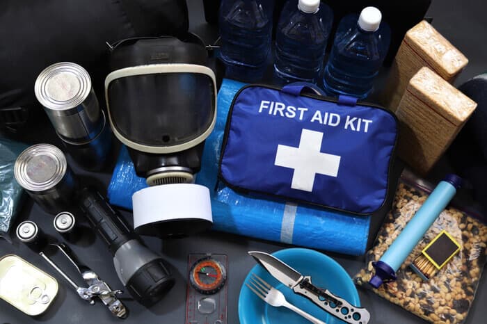 Ukraine-Krieg: Deutsche Amazon-Nutzer suchen Öl, Mehl und Survival-Produkte